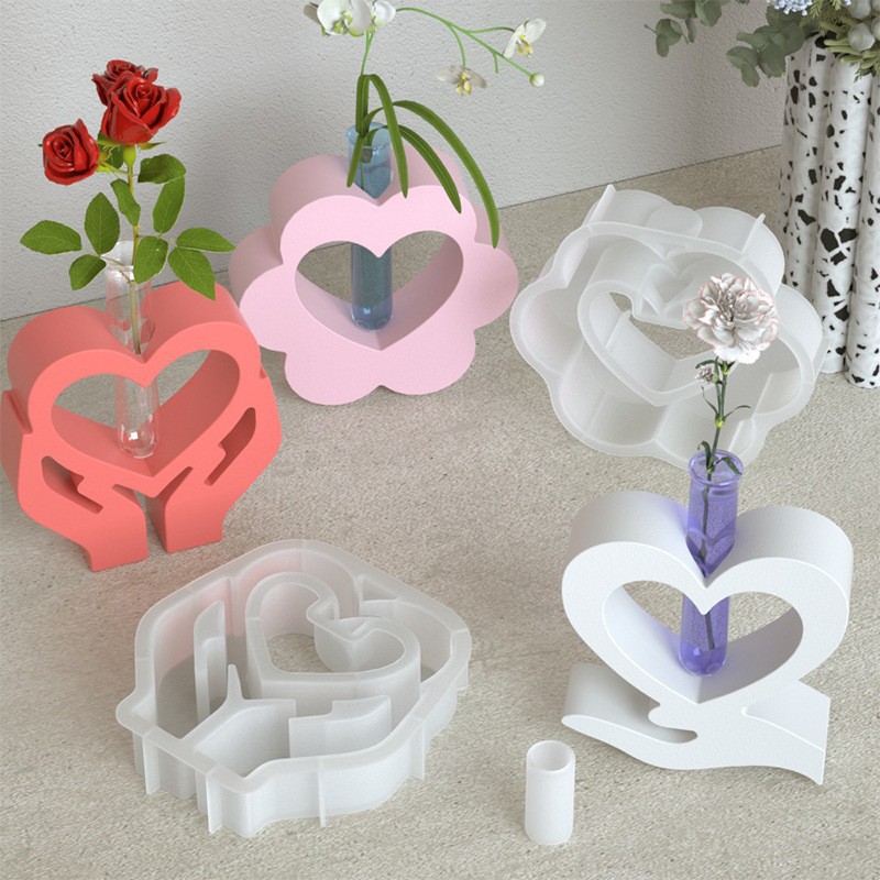 Hand-held heart-shaped flower  - Resin Art Heart ulasan dan harga