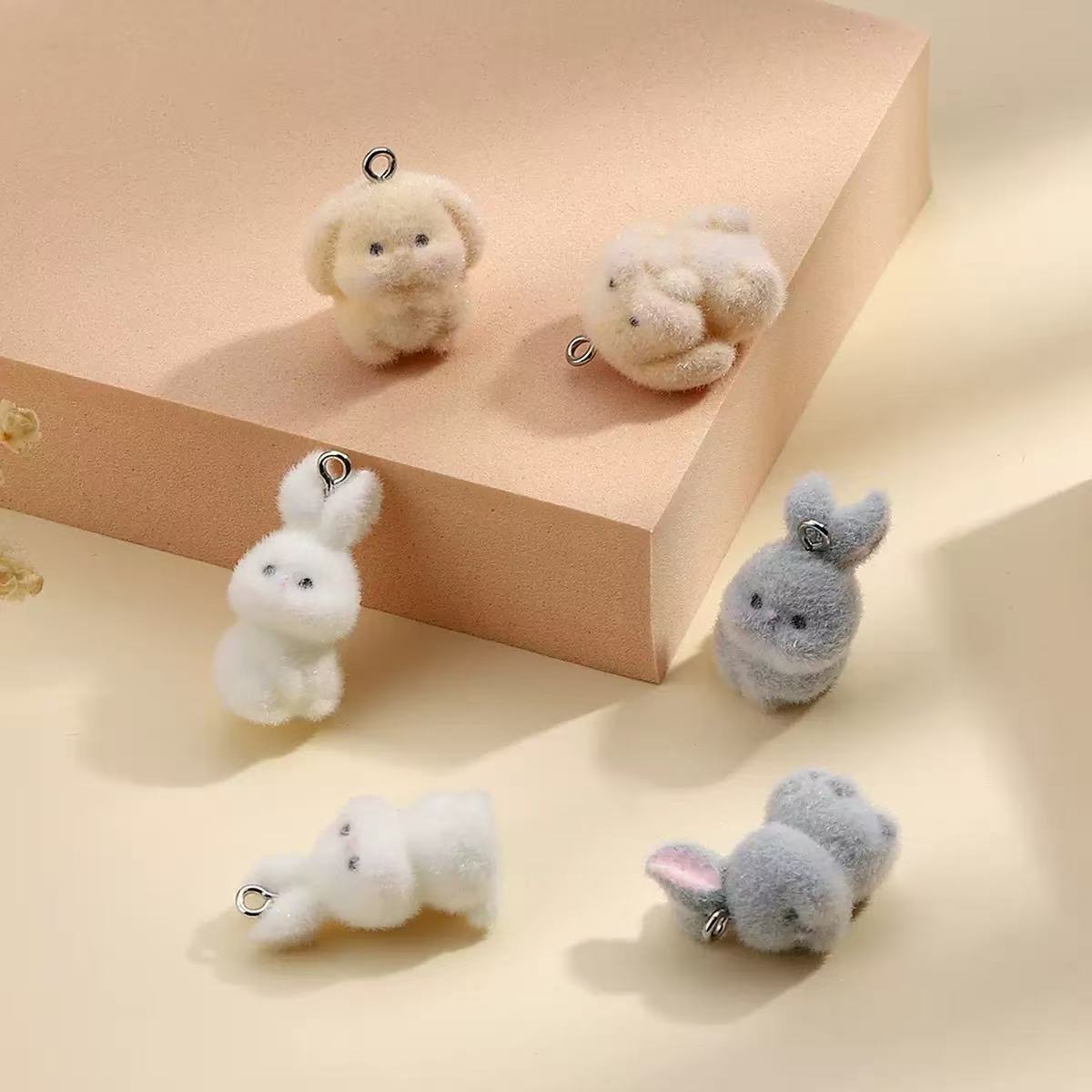 10pcs Flocking Little Rabbit R - Resin Art Keychain ulasan dan harga