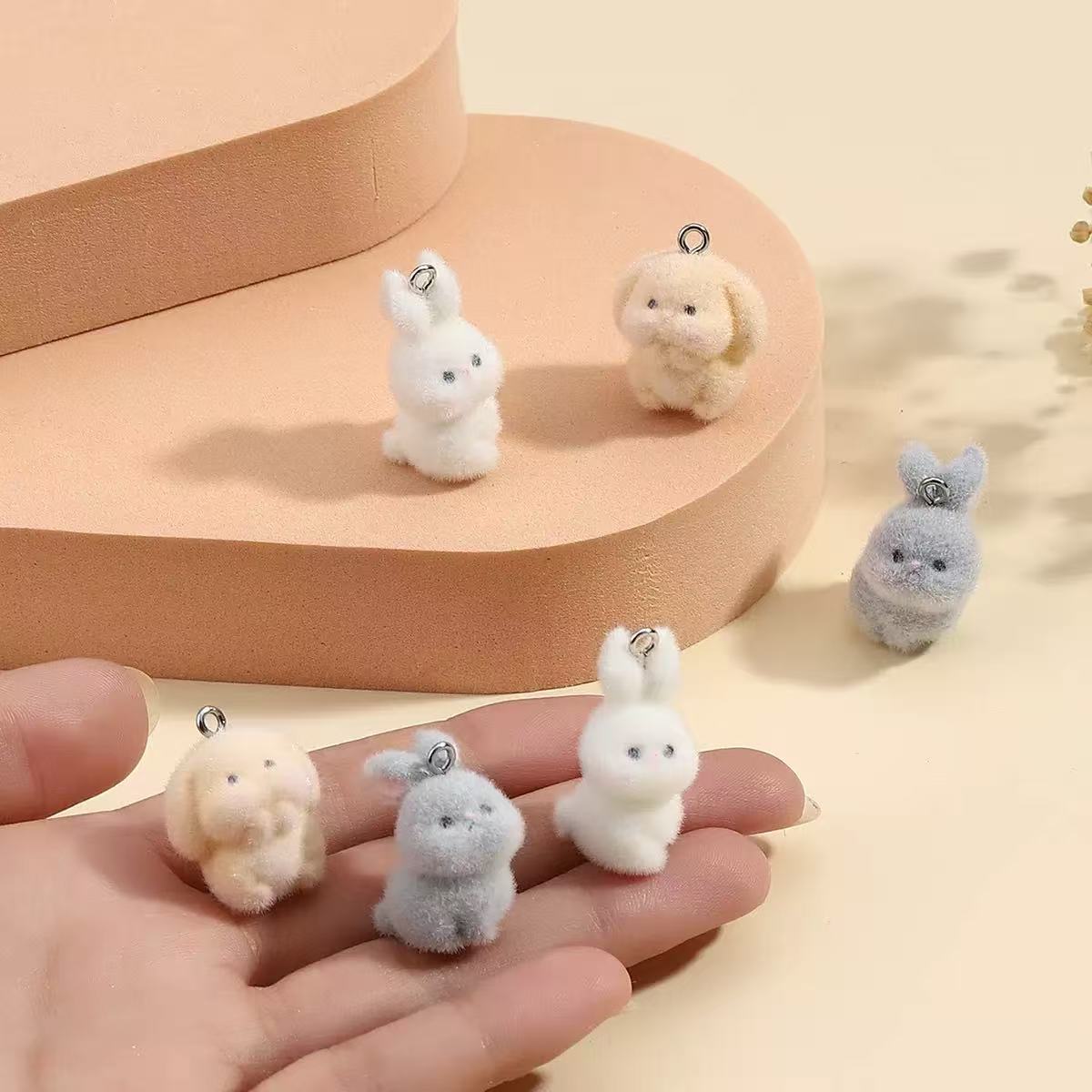 10pcs Flocking Little Rabbit R - Resin Art Keychain ulasan dan harga